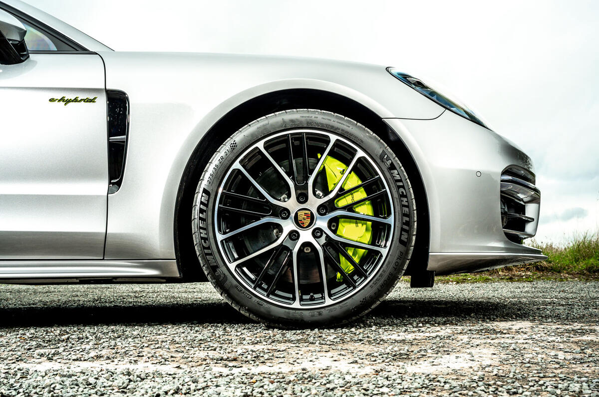 Porsche Panamera e-Hybrid 2020 UK first drive review - alloy wheels