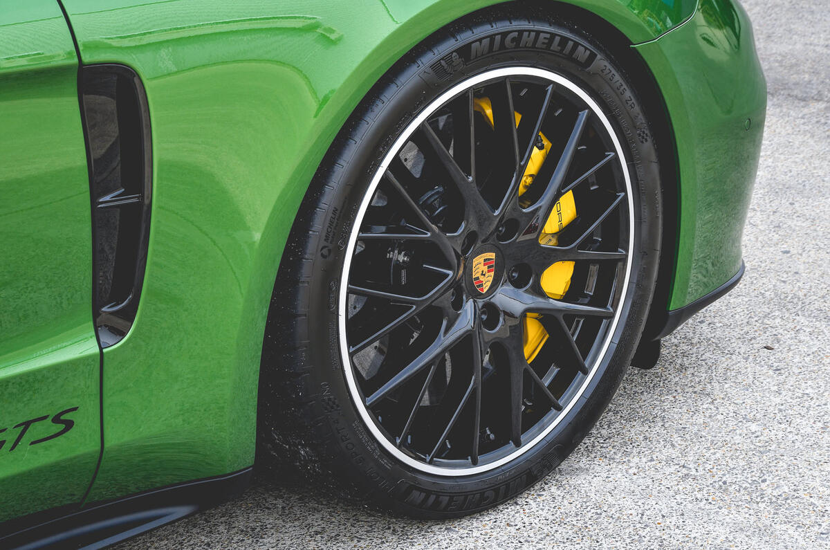 Porsche Panamera GTS 2019 UK first drive review - alloy wheels