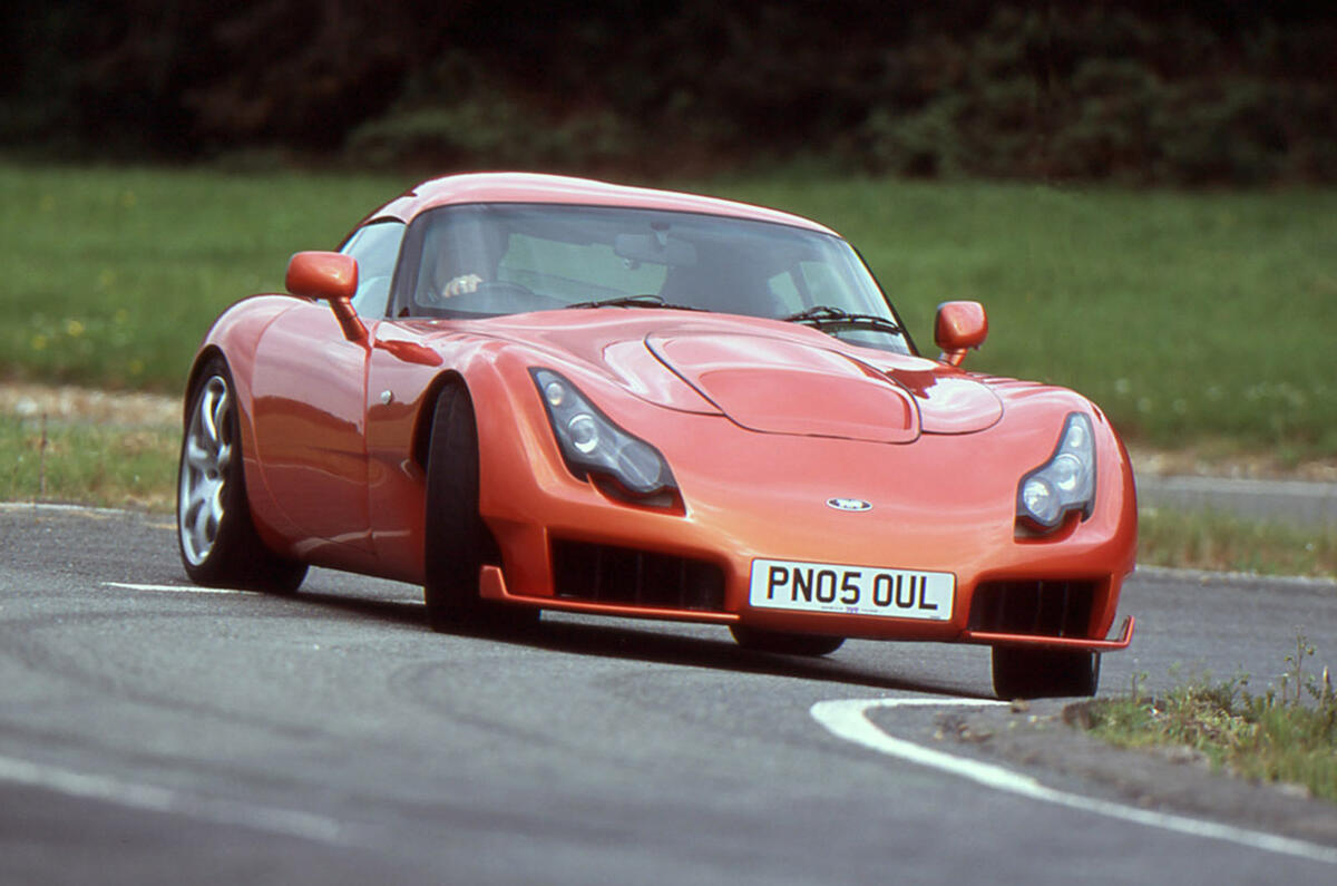 TVR Sagaris 2005 - hero front