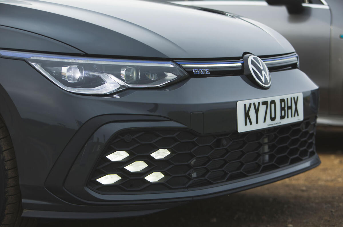 Volkswagen Golf GTE 2020 : premier bilan de conduite au Royaume-Uni - phares