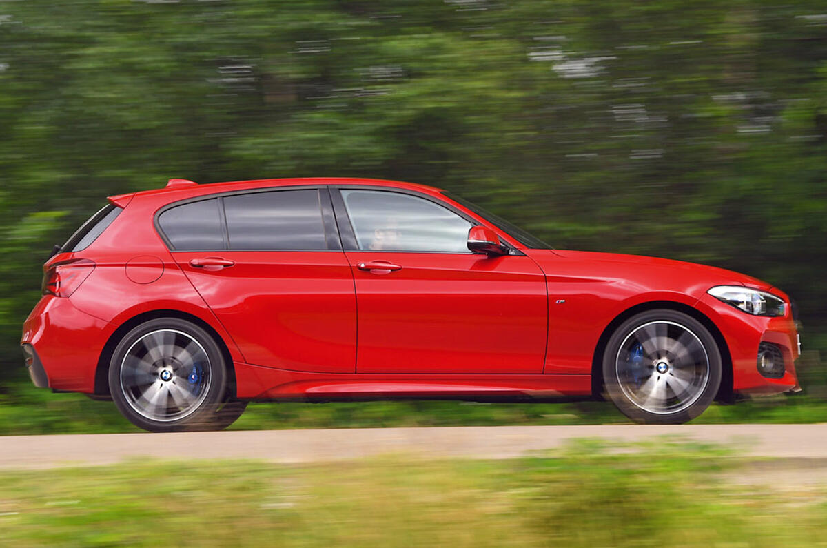 BMW 1 Series - tracking side
