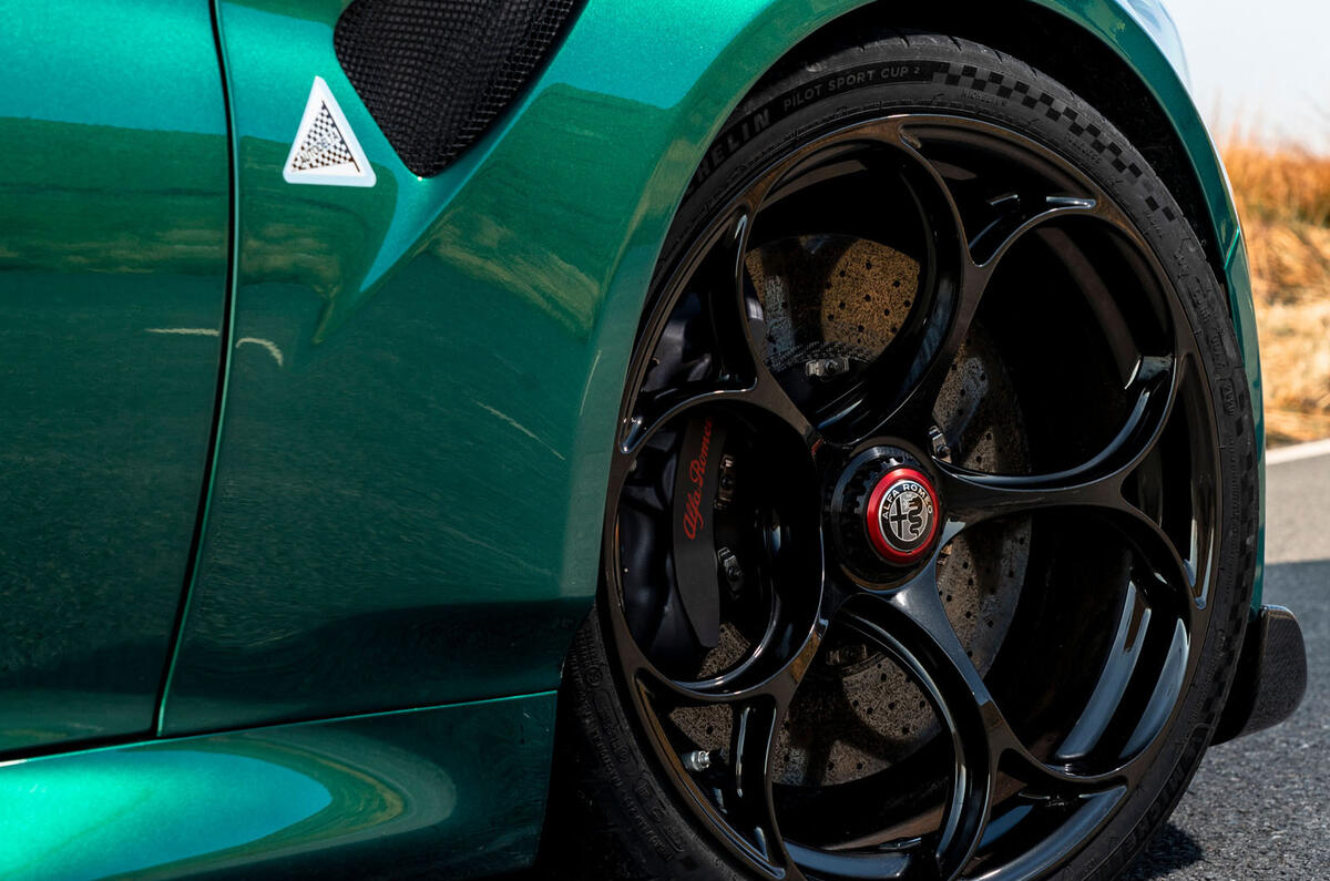 6 Alfa Romeo Giulia GTAm 2021 FD alloy wheels