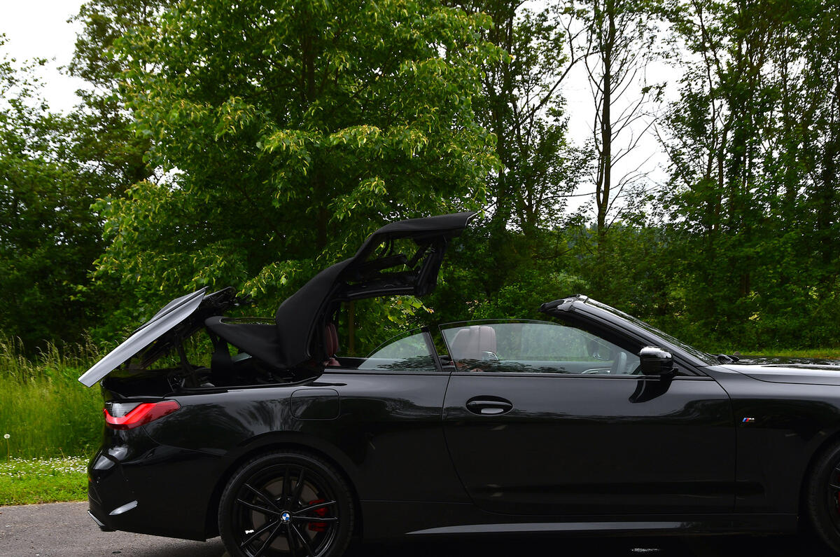 6 BMW 4 Series M440i Convertible 2021 UK FD roof