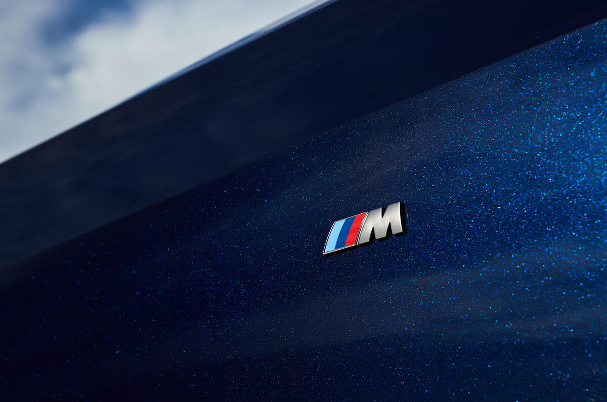 [Image: 6-bmw-m340i-xdrive-2019-fd-m-badge.jpg?itok=FCyrRMJE]