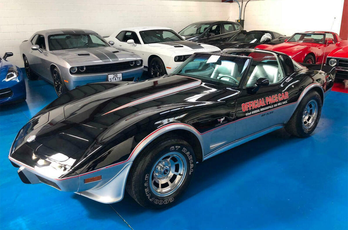 Chevrolet Corvette C3 - static front