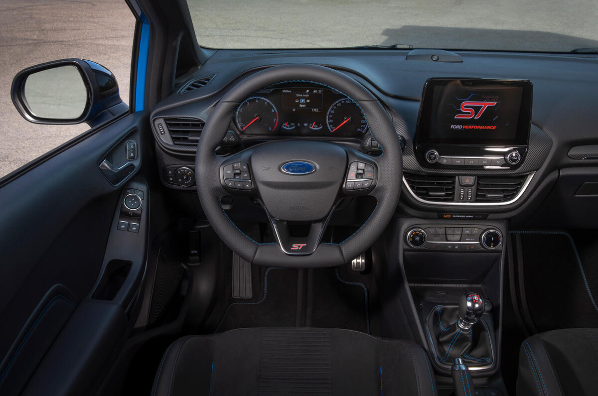 Ford Fiesta ST Edition 2020 : premier bilan de conduite au Royaume-Uni - tableau de bord