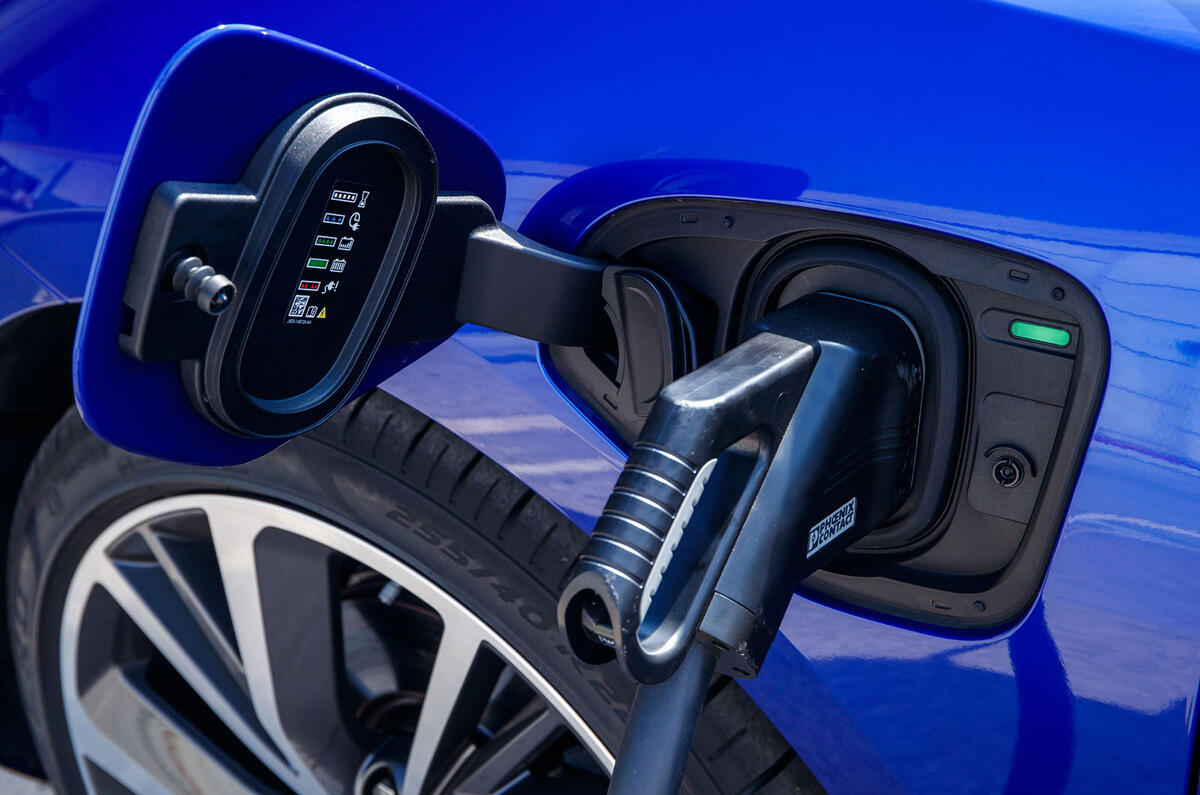 Jaguar IPace EV400 S 2018 first drive Autocar