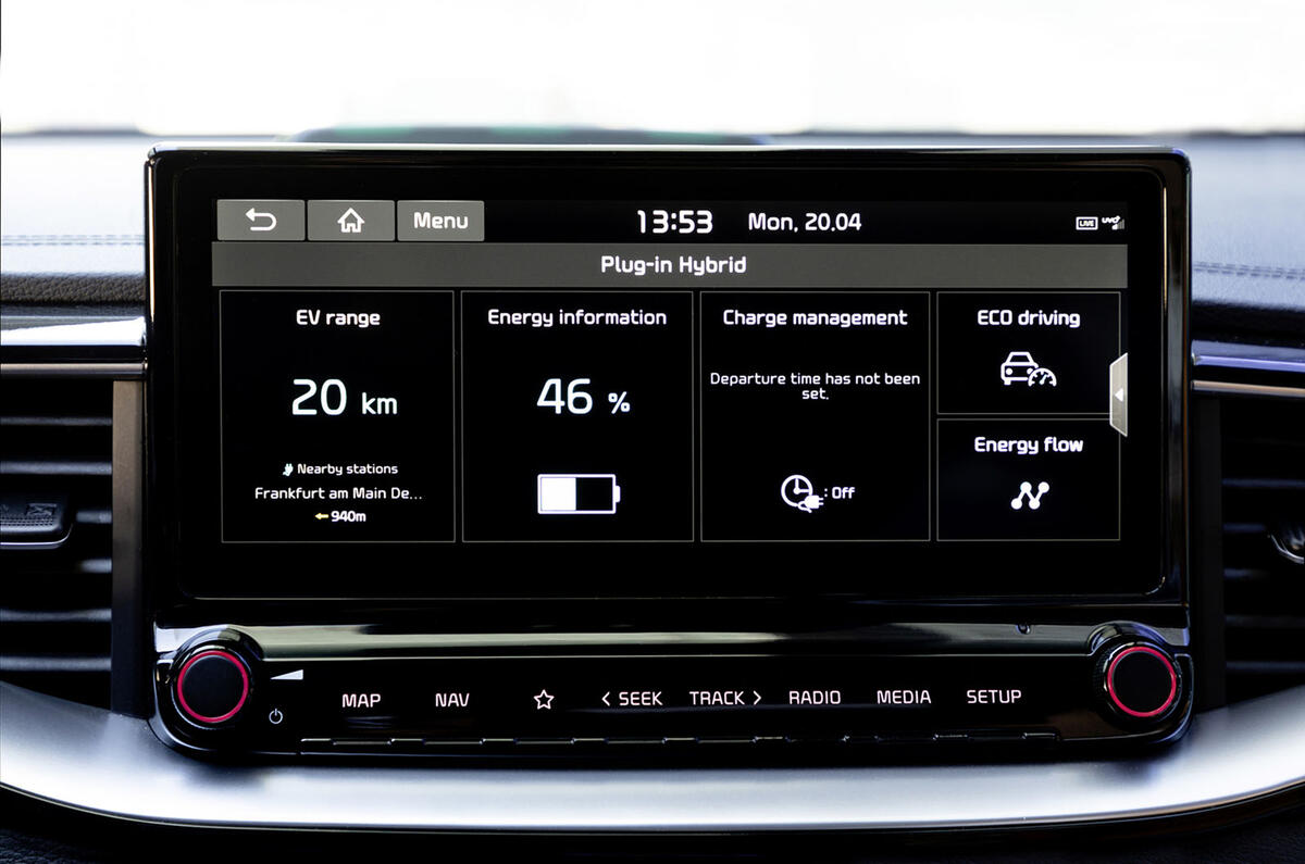 Kia Ceed Sportswagon PHEV 2020 first drive - infotainment