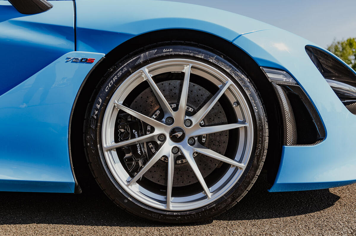 Mclaren 720s Spider 2019 Uk Review Autocar