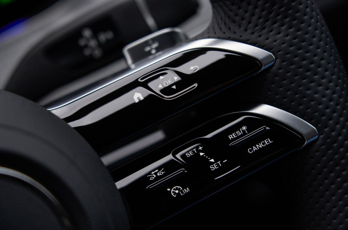 6 Mercedes Benz E Class 400d Estate 2021 UK first drive review steering wheel