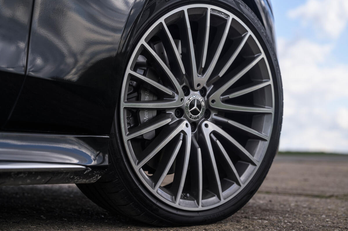 6 Mercedes S Class S400d 2021 UK FD alloy wheels