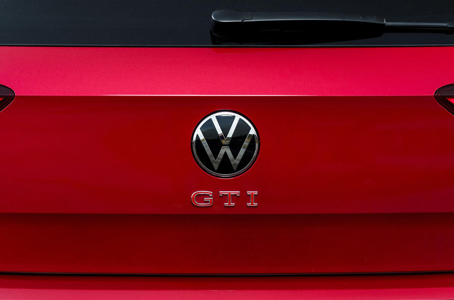 6 VW Polo GTI Facelift 2022 FD badge arrière