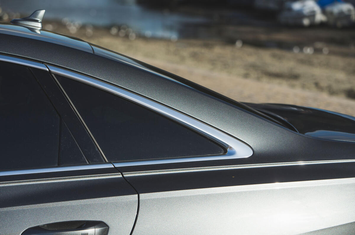 Audi A6 2018 long-term review - rear glass