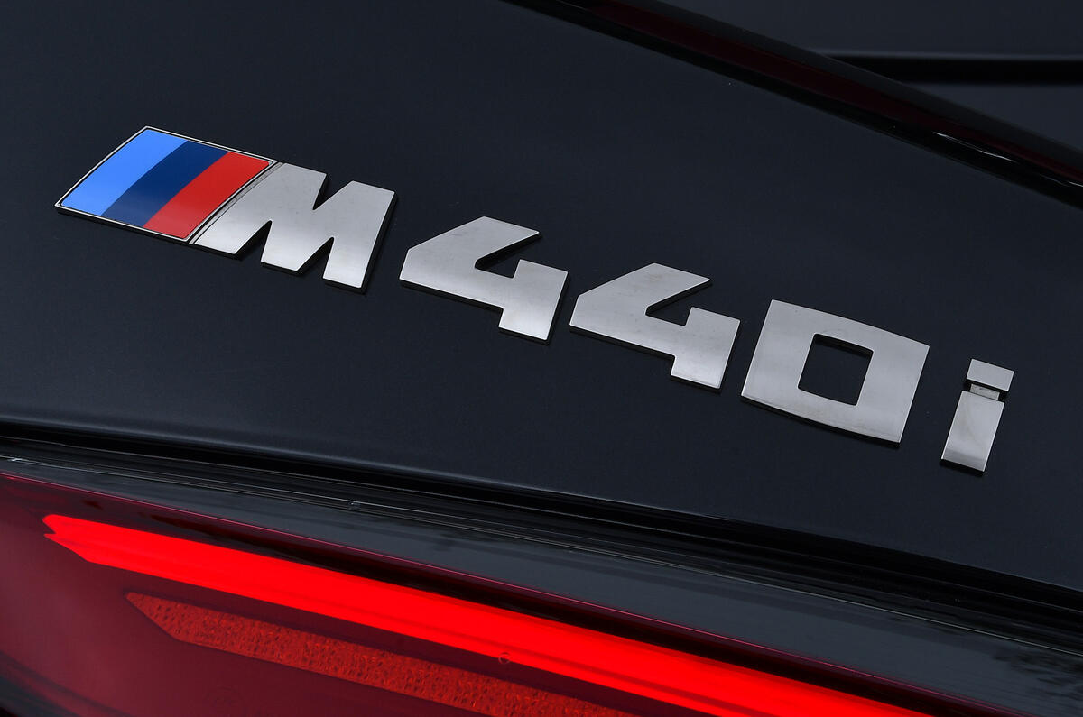 7 BMW 4 Series M440i Convertible 2021 UK FD rear badge