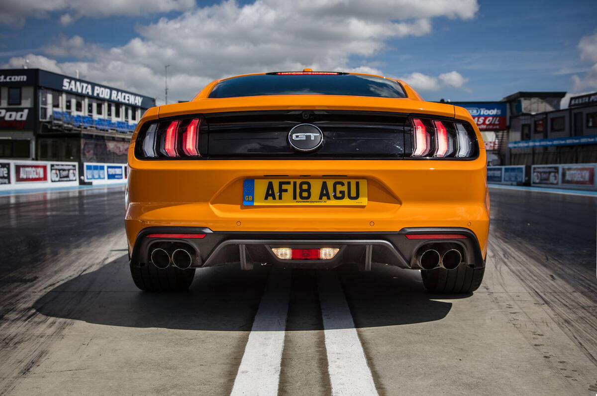 Ford Mustang Gt 5 0 V8 2018 Uk Review Autocar