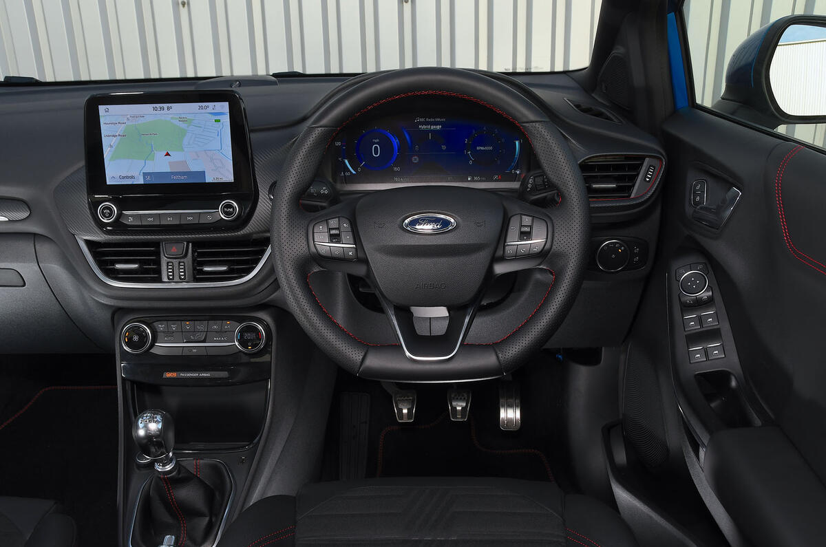 ford puma st inside