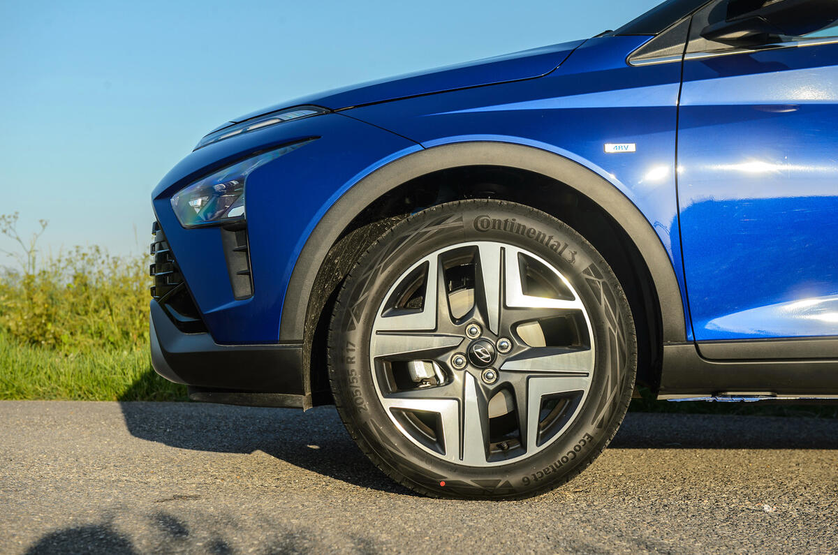 7 Hyundai Bayon 2021 UK FD alloy wheels