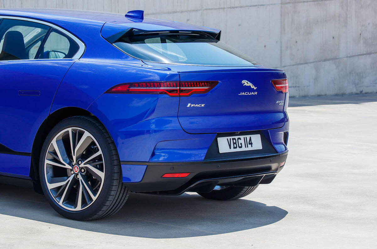 2019 Jaguar I-Pace EV: Design, Specs, Mileage, Price >> Jaguar I Pace Ev400 S 2018 Review Autocar 2019 Jaguar I-Pace EV: Design, Specs, Mileage, Price >> Jaguar I Pace Ev400 S 2018 Review Autocar
