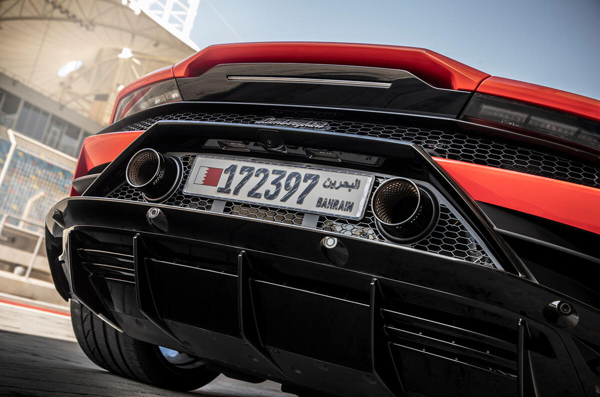Lamborghini Huracan Evo 2019 Review Autocar
