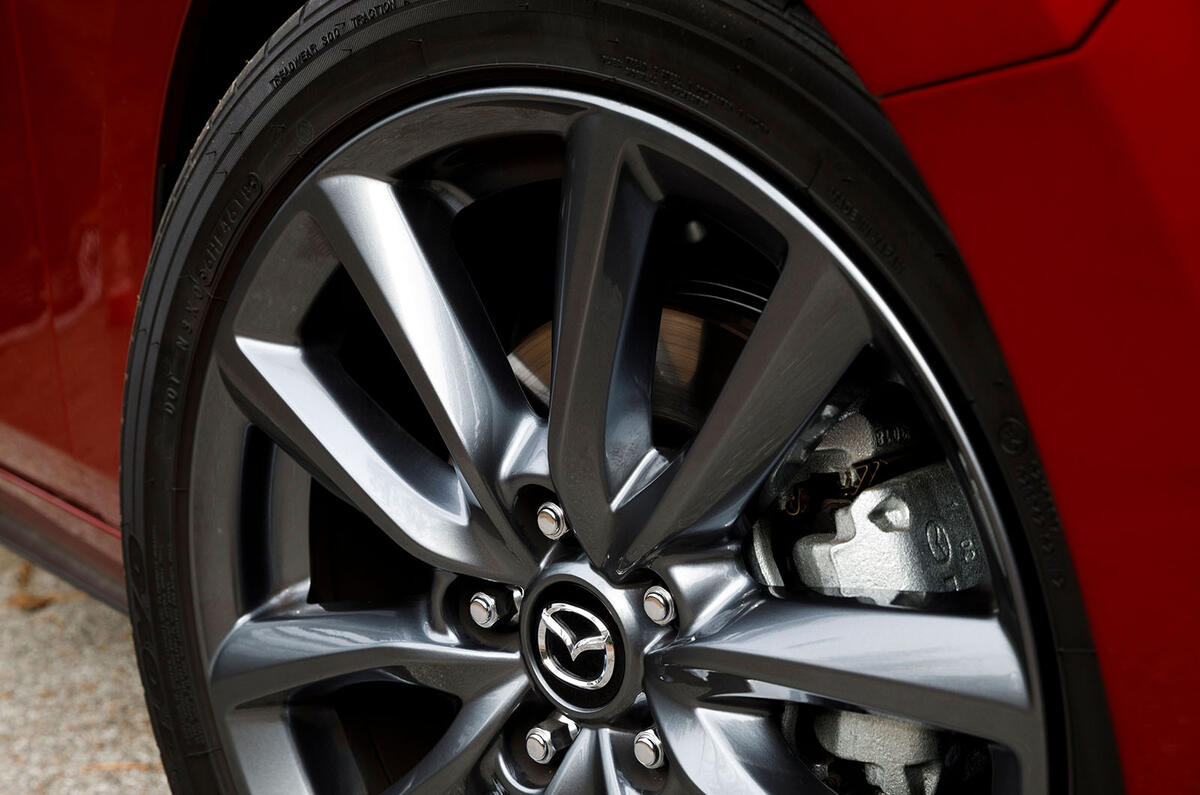 Mazda 3 2.0 Skyactiv-G 2019 first drive review - brake calipers