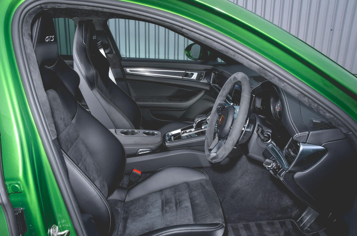 Porsche Panamera GTS 2019 UK first drive review - front seats