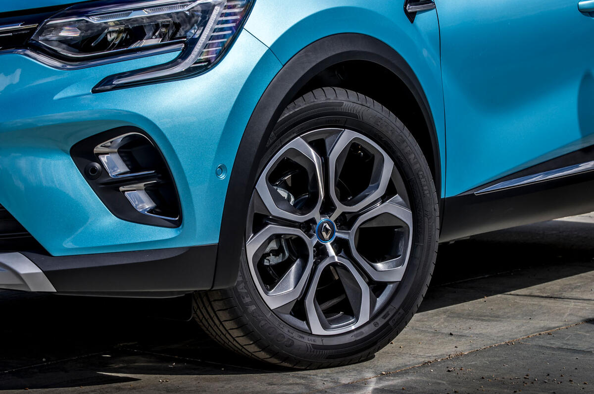 Renault Captur E-Tech PHEV 2020 UK first drive review - alloy wheels