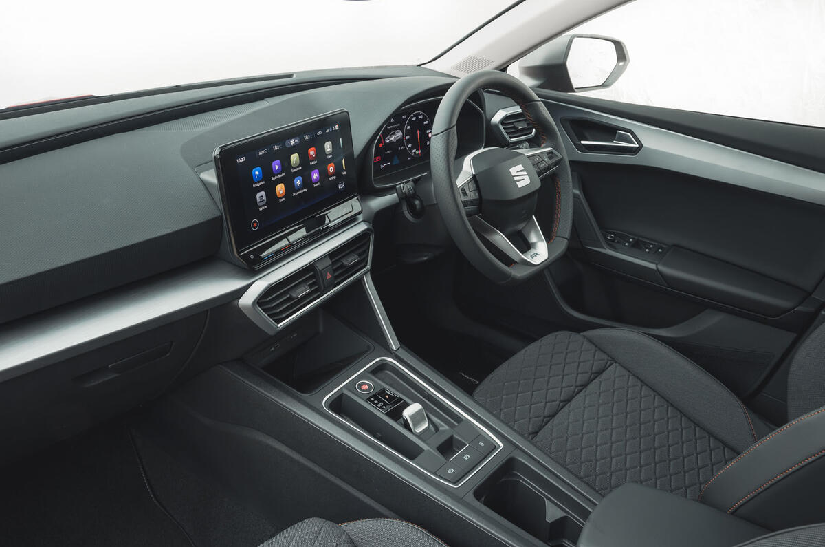 Seat Leon eHybrid FR 2020 UK first drive review - cabin