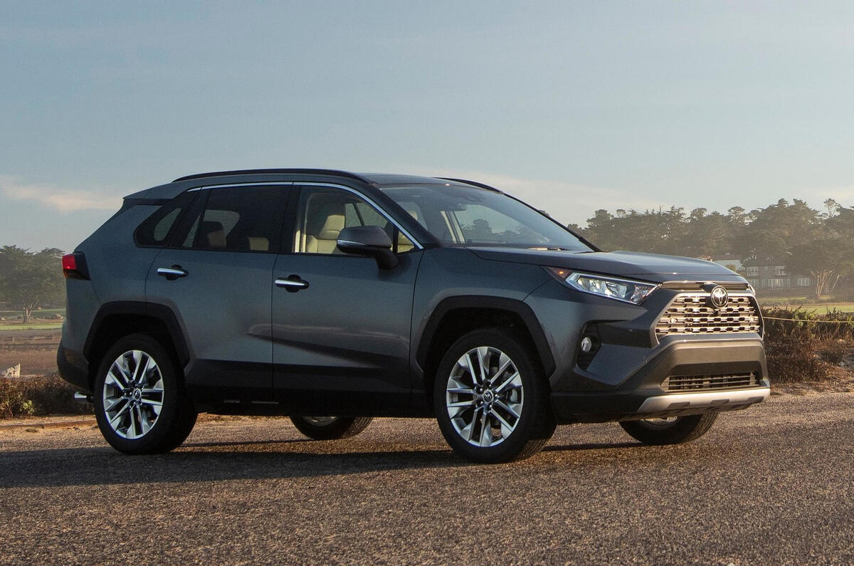 Toyota RAV4 XSE Hybrid 2018 review | Autocar Toyota RAV4 XSE Hybrid 2018 review | Autocar