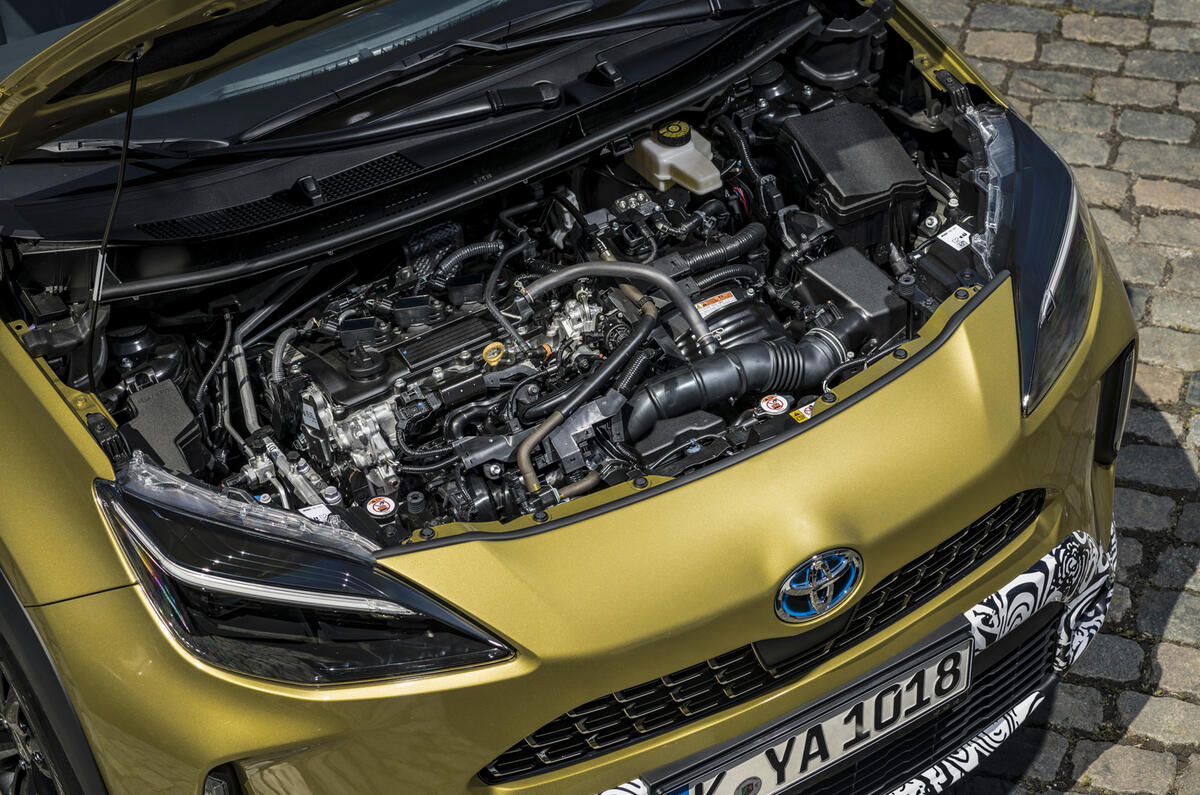 Toyota Yaris Cross 1.5 Hybrid 2021 UK review | Autocar