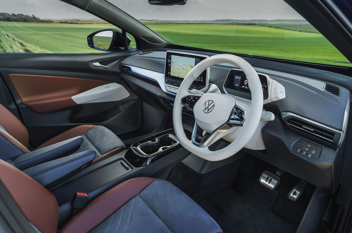 7 Volkswagen ID 4 2021 UE : essai routier de l'habitacle