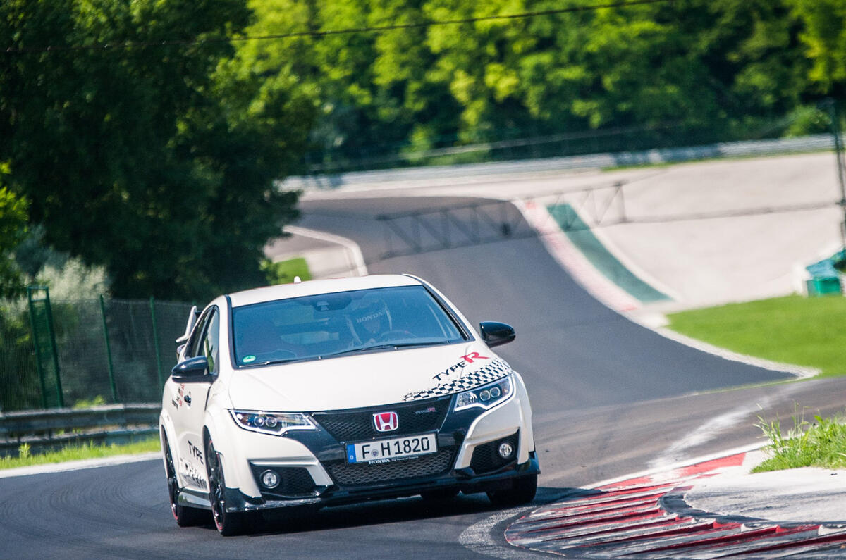 Honda Civic Type R breaks European lap records