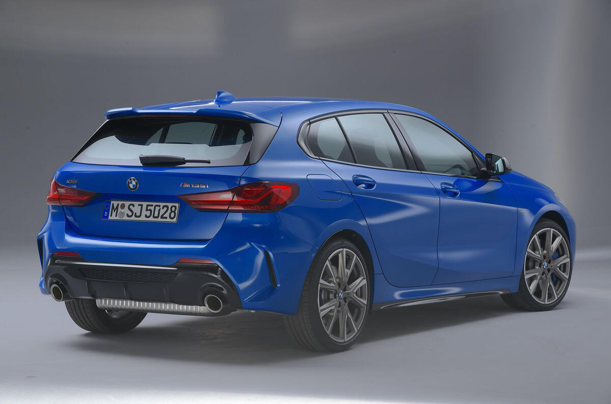 Bmw 1 Series 2019 Revealed Cosmetic And Mechanical Updates Autocar India