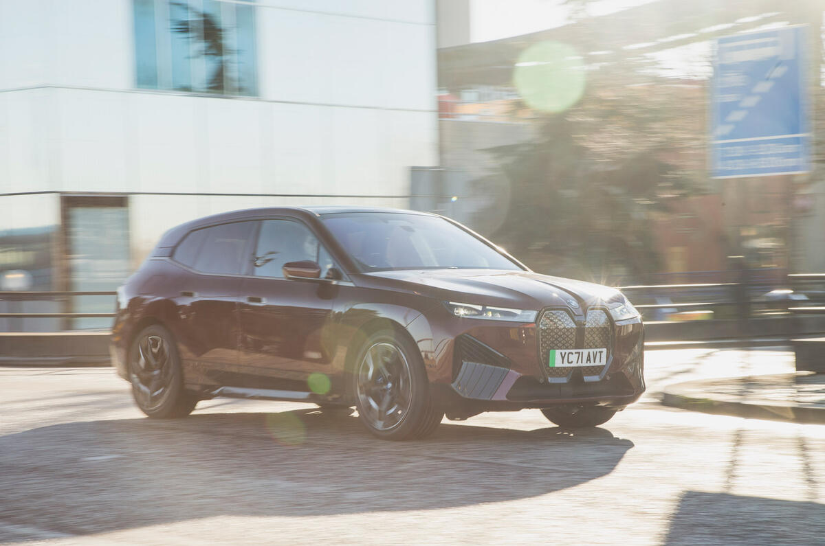 78 BMW iX vs Mercedes EQS 2022 BMW on road