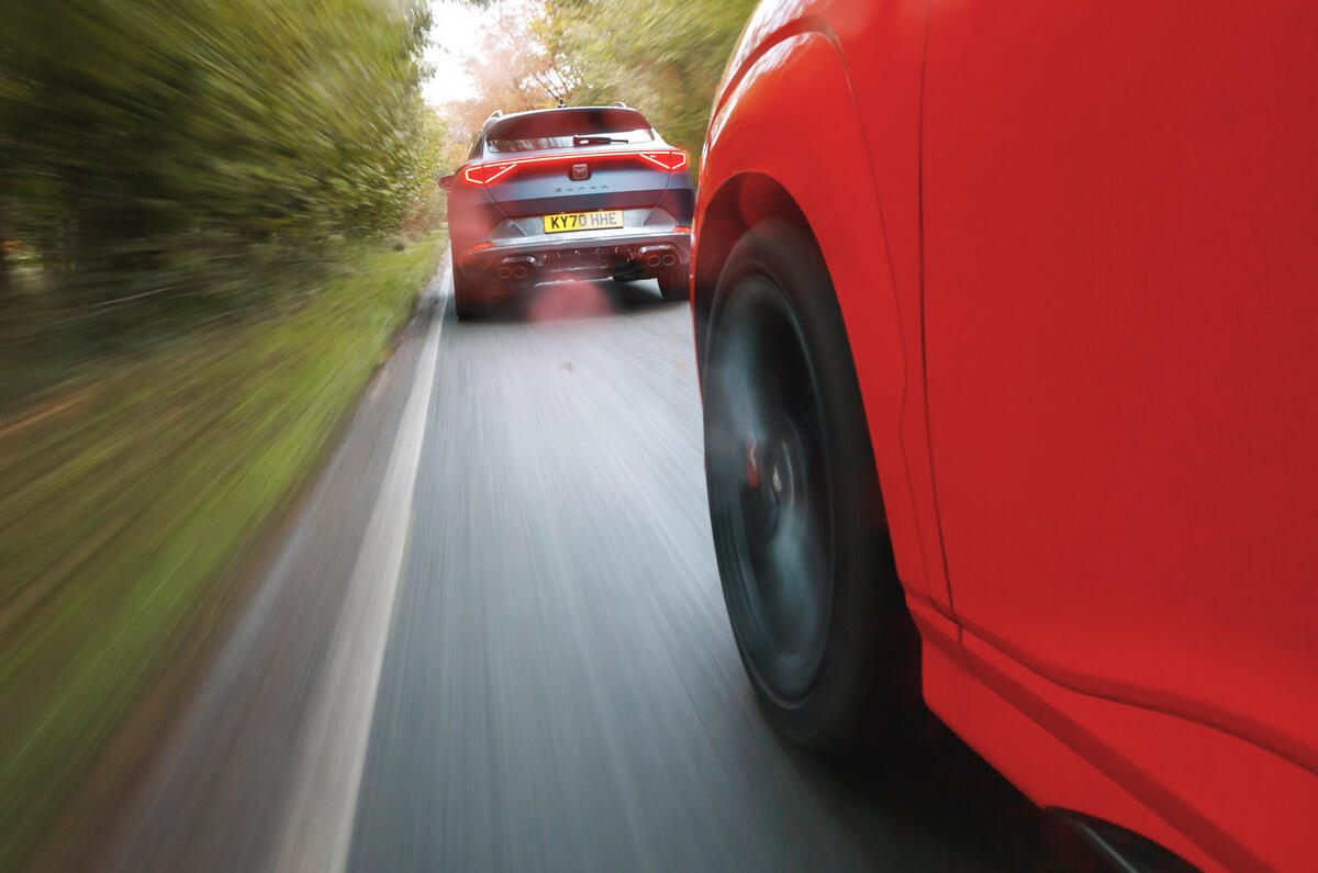 78 Cupra Formentor vs Hyundai Kona N 2022 chase low