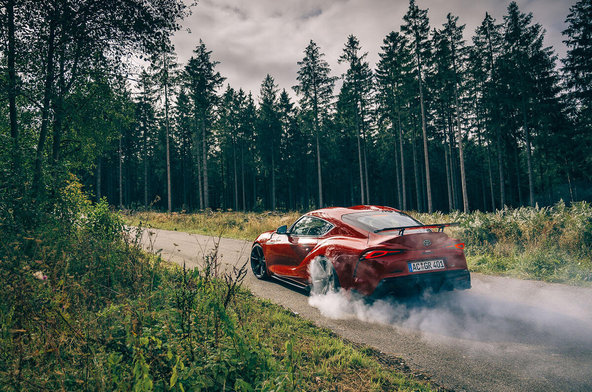 AC Schnitzer Toyota Supra 2020 : premier bilan de conduite - burnout