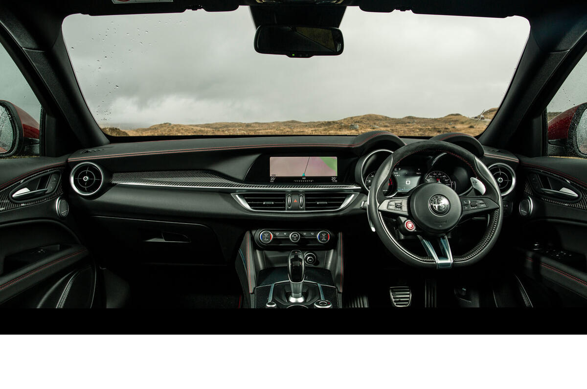 Alfa Romeo Stelvio Quadrifoglio 2018 UK RHD first drive - dashboard