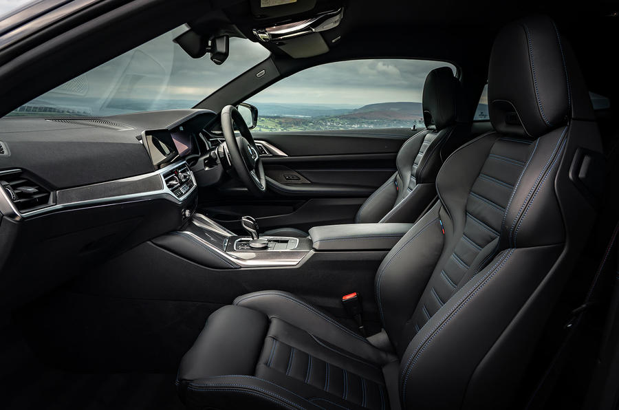 BMW 420i Coupé 2020 : premier bilan de conduite au Royaume-Uni - cabine