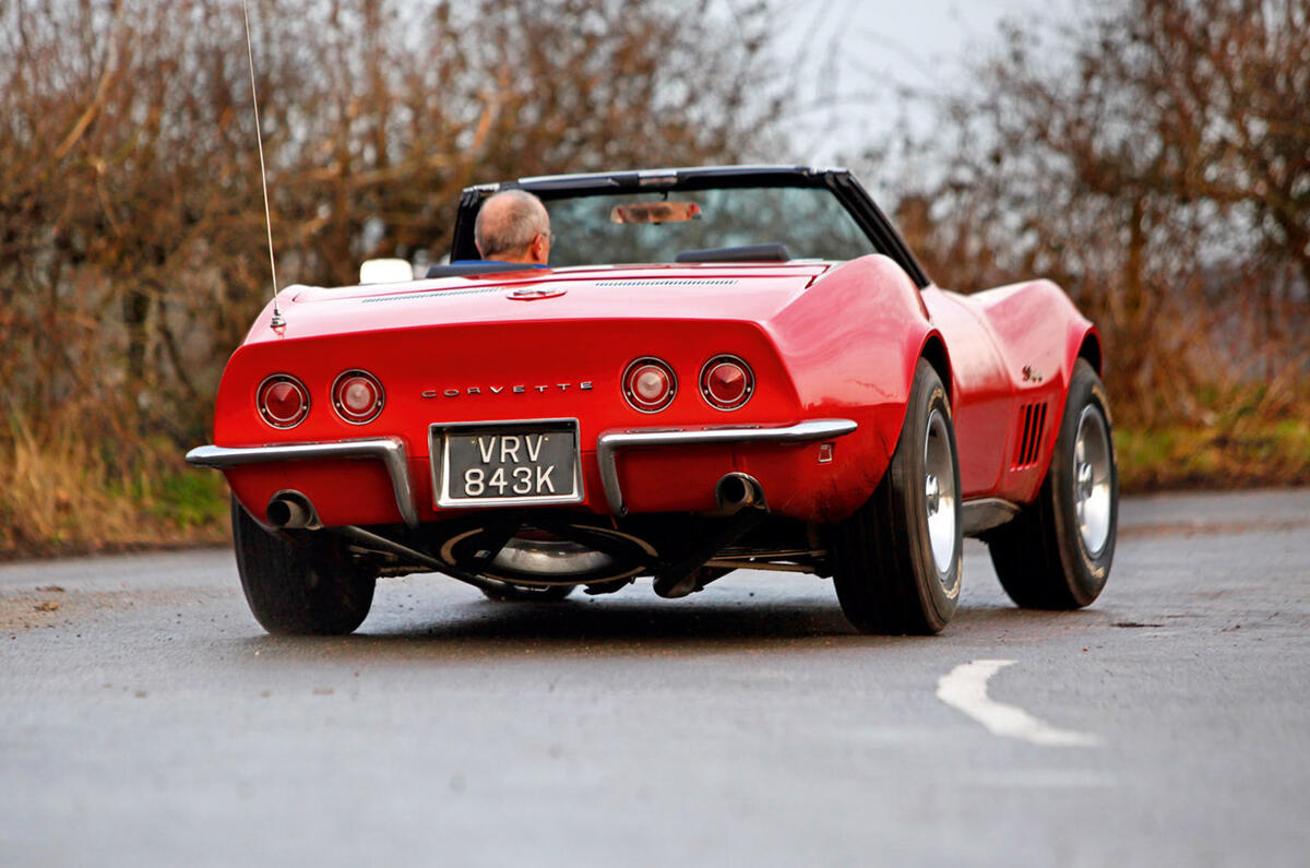 Chevrolet Corvette C3 - hero rear
