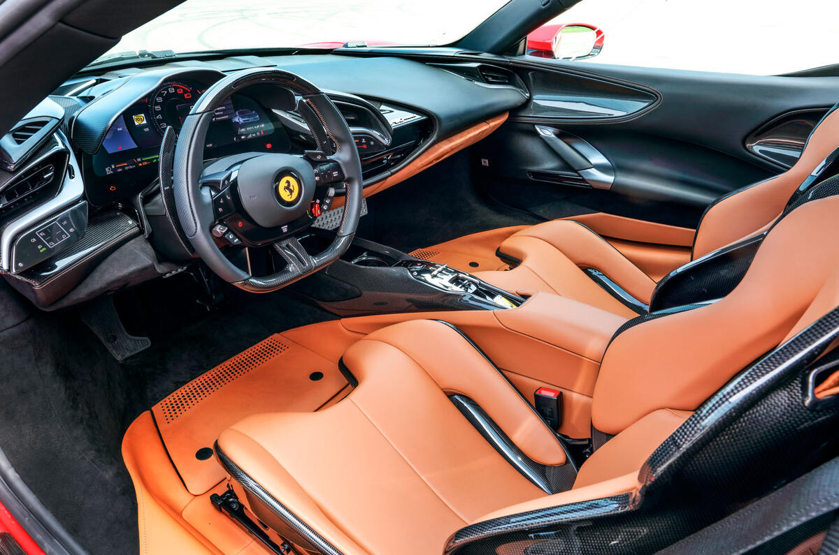 2019 - [Ferrari] SF90 Stradale - Page 5 8-ferrari-sf90-stradale-2020-fd-dashboard
