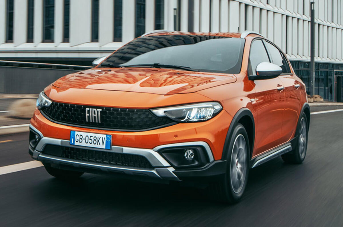 Fiat Tipo Cross - front
