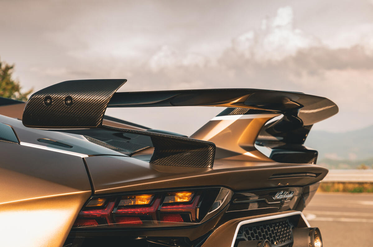 Lamborghini Aventador Svj Roadster 2019 Review Autocar