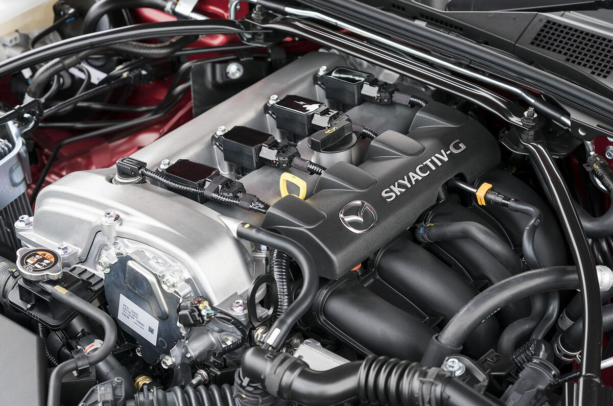 Mazda MX-5 2.0 Sport Tech 2020 : premier bilan de la conduite au Royaume-Uni - moteur