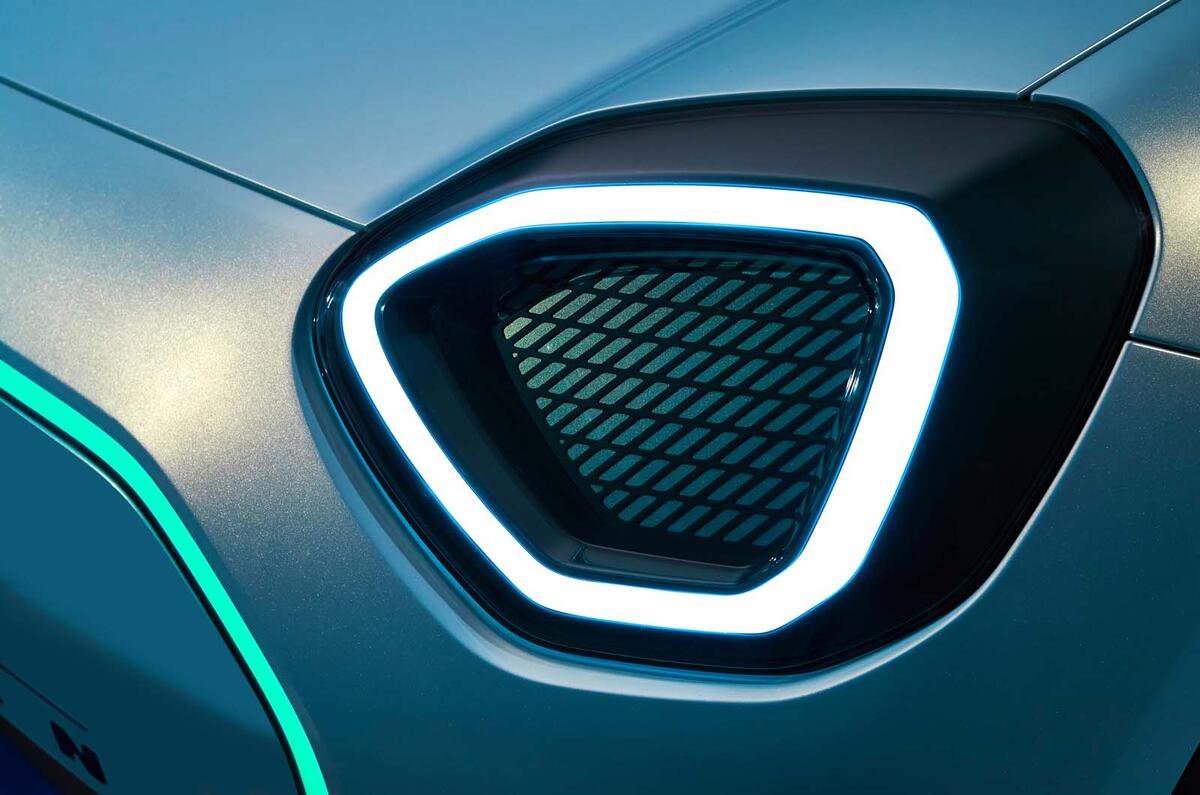 Mini Aceman concept 2022 headlight detail