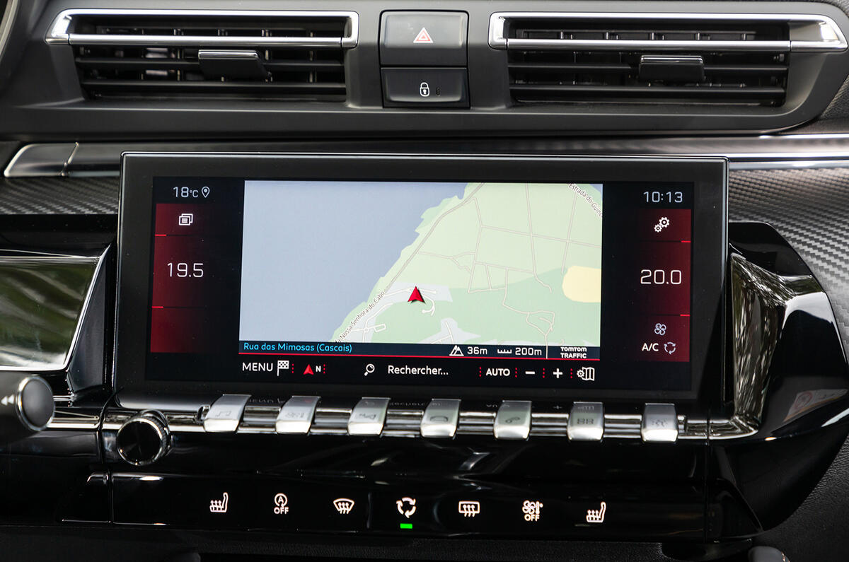 Peugeot 508 SW 2018 first drive review - infotainment