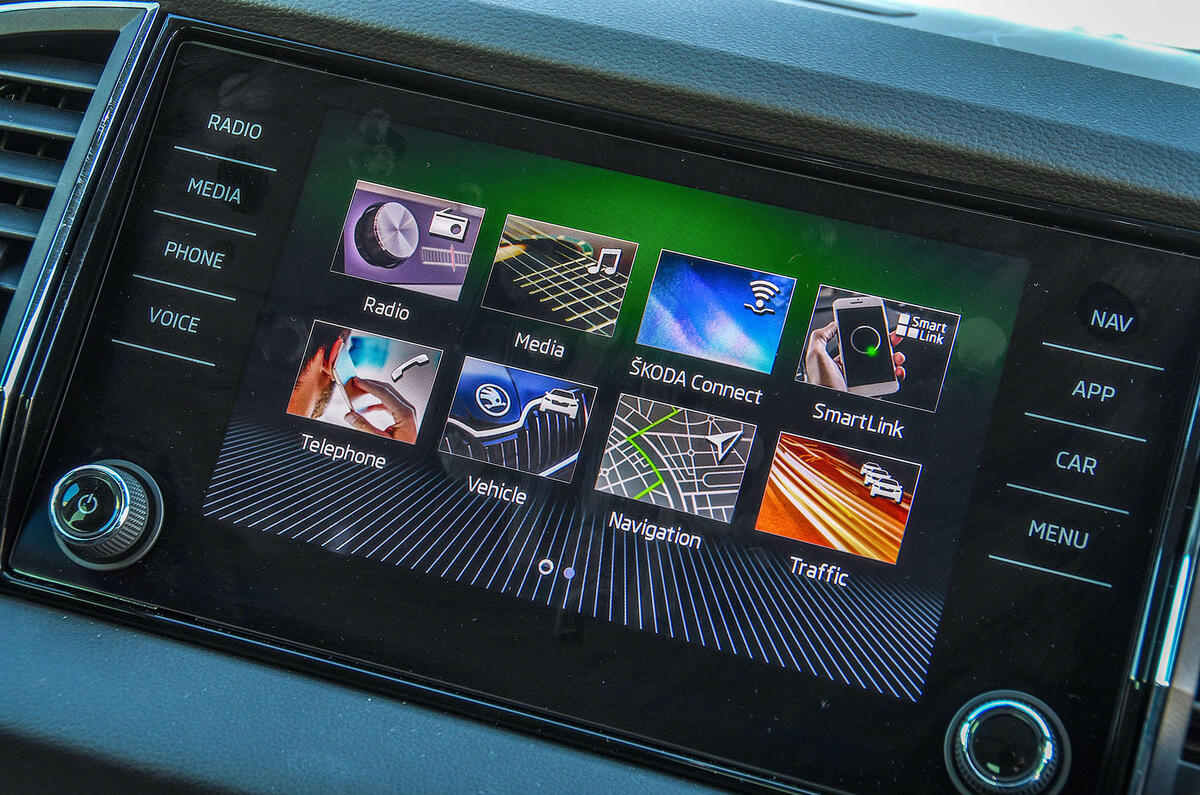 Система infotainment skoda