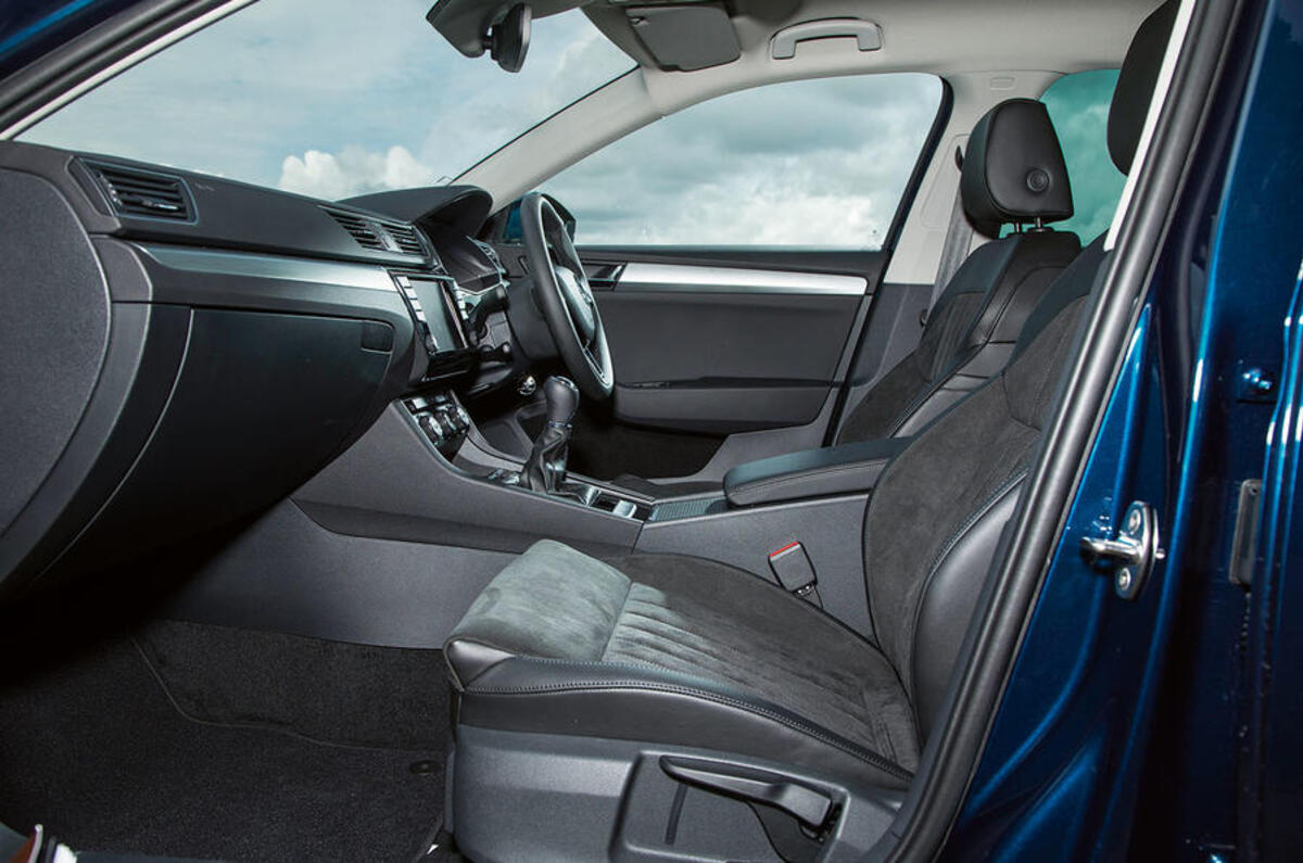 Skoda Superb - interior