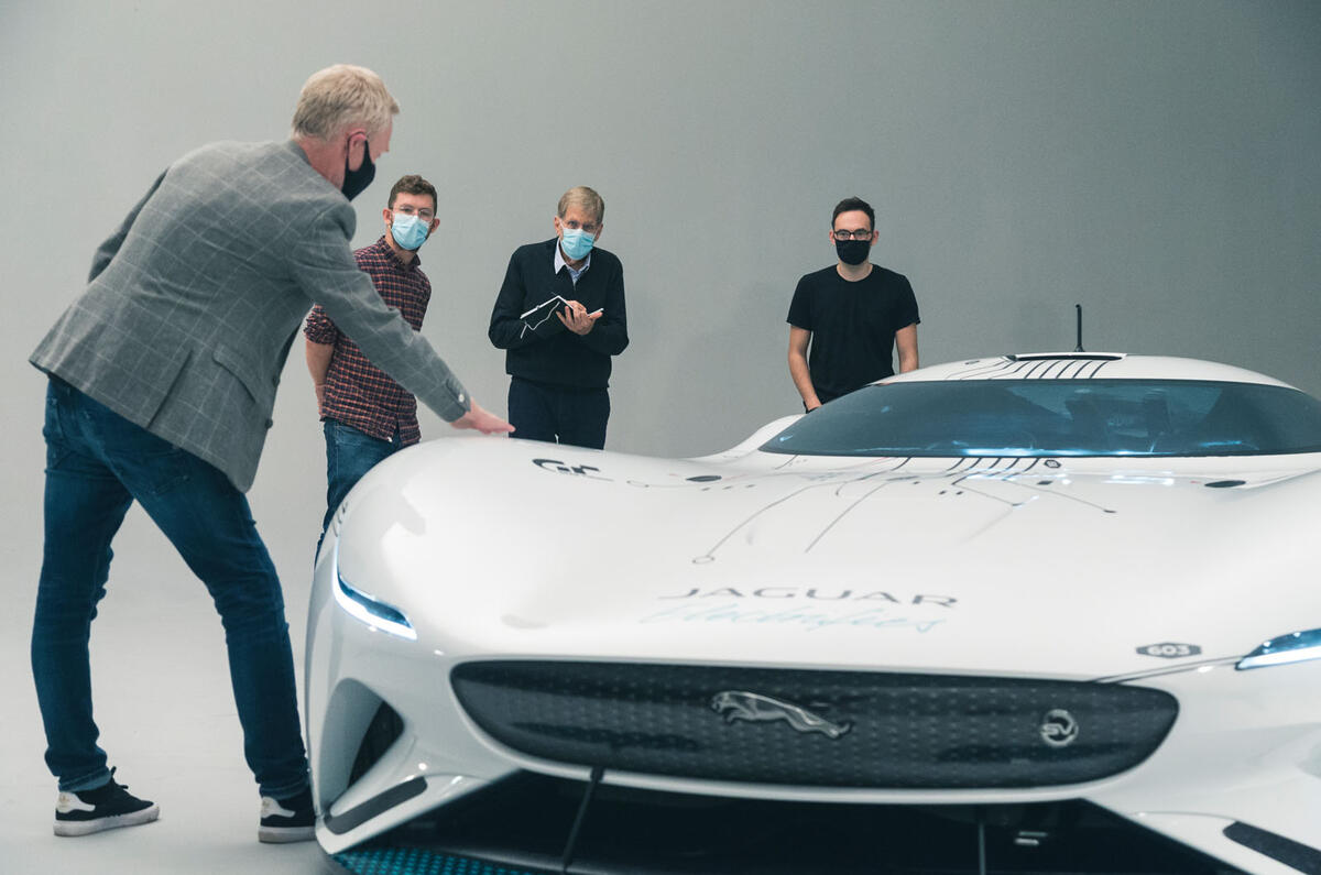 Jaguar Vision GT Concept Gran Turismo - studio lines