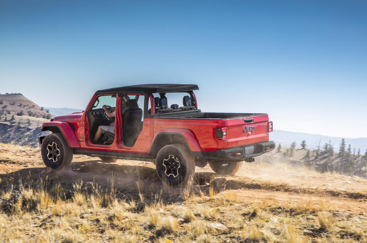 New Jeep Gladiator: heavy-duty pick-up launched | Autocar New Jeep Gladiator: heavy-duty pick-up launched | Autocar