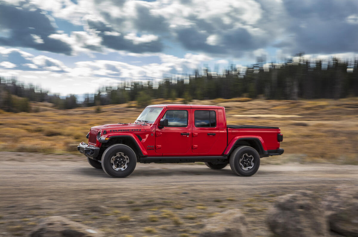 New Jeep Gladiator Heavy Duty Pick Up Launched Autocar