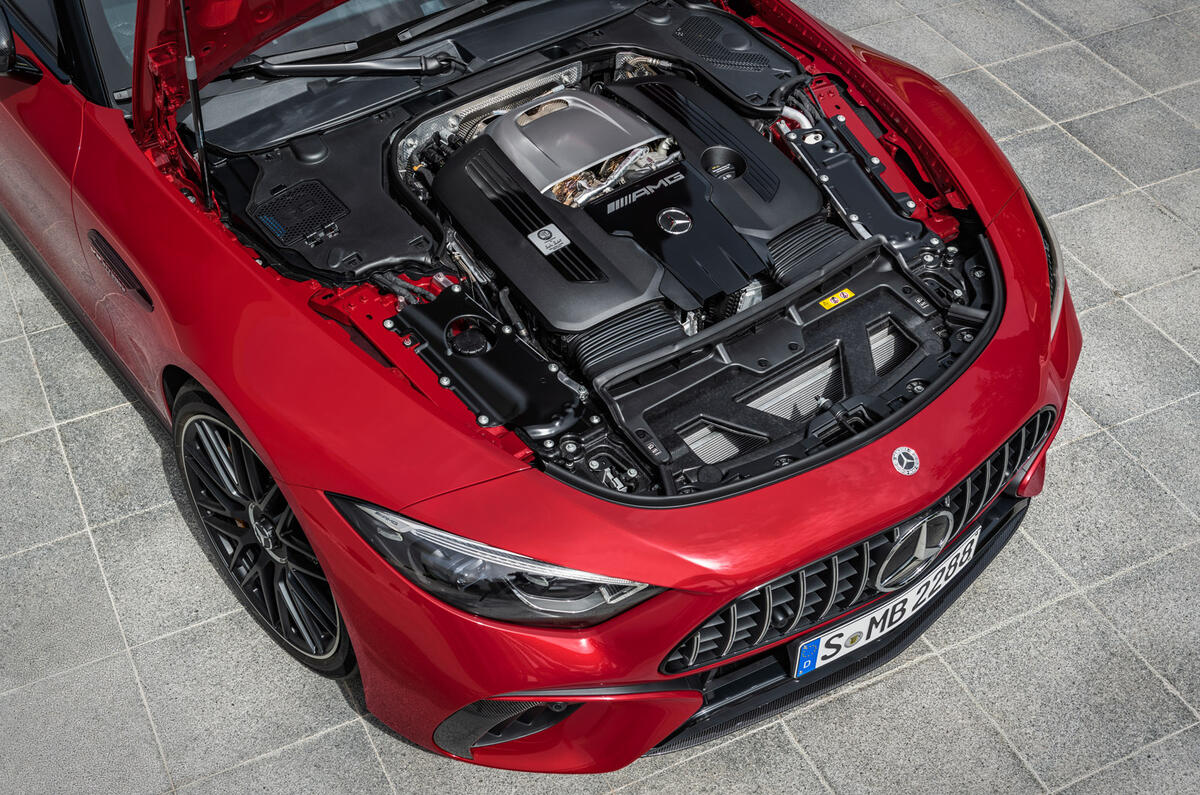 86 Mercedes SL 63 2021 official reveal images engine